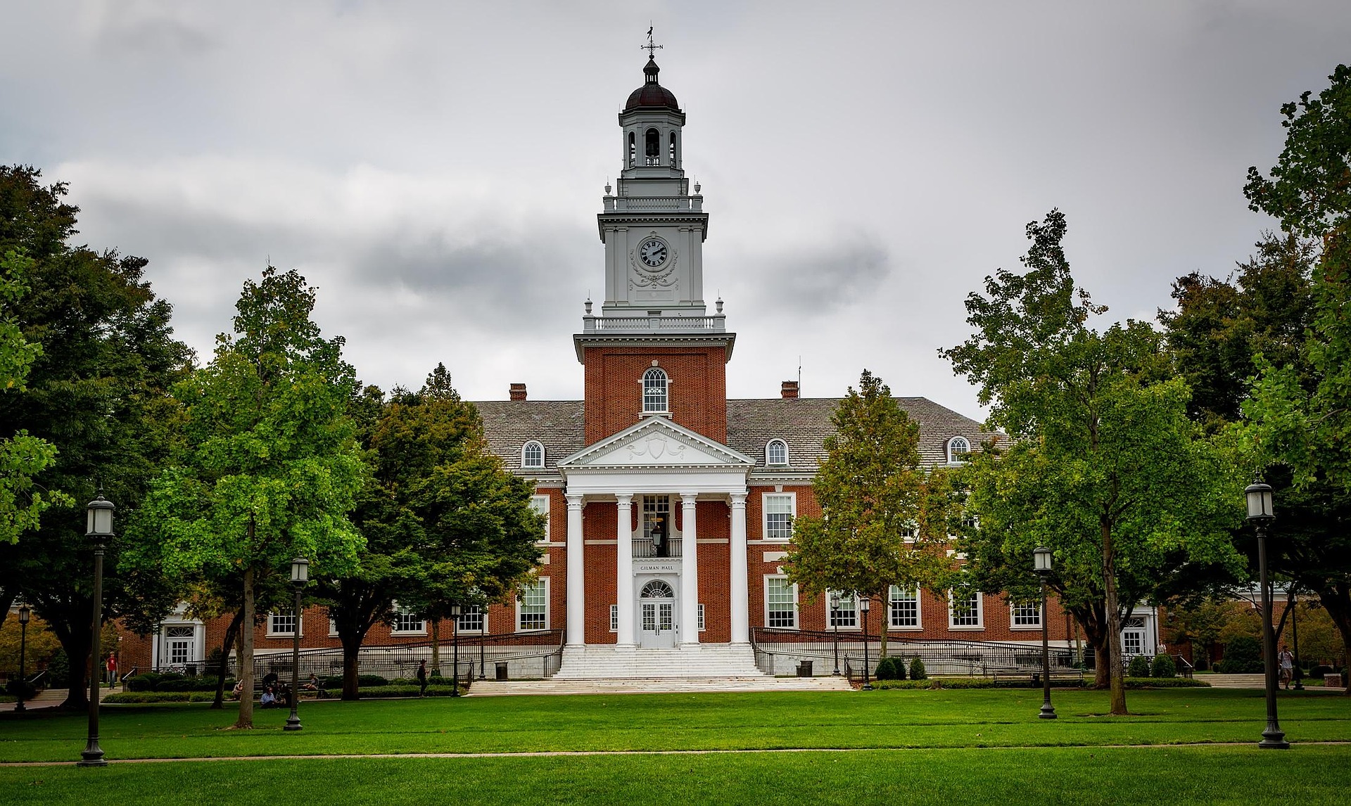 12019 Johns Hopkins University 1590925 1920